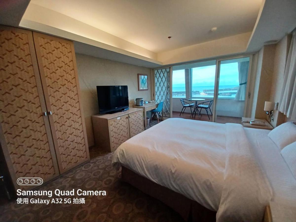 Blue Ocean Hotel Кийлунг Екстериор снимка