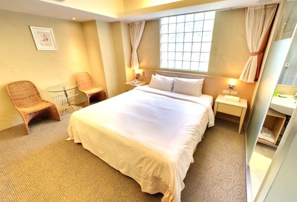 Blue Ocean Hotel Кийлунг Екстериор снимка